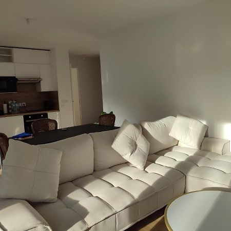 Chambre Privee Dans Un Nouvel Appartement Partage Pres De Paris Avec Parking Gratuit Chevilly-Larue Exteriér fotografie