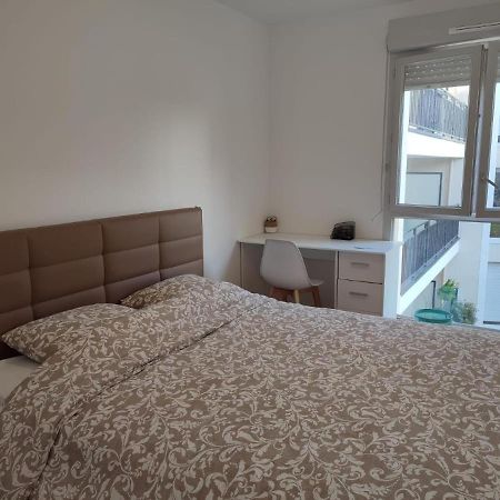 Chambre Privee Dans Un Nouvel Appartement Partage Pres De Paris Avec Parking Gratuit Chevilly-Larue Exteriér fotografie