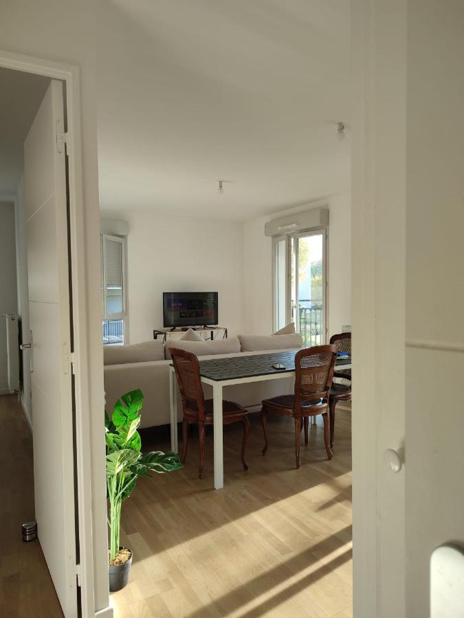 Chambre Privee Dans Un Nouvel Appartement Partage Pres De Paris Avec Parking Gratuit Chevilly-Larue Exteriér fotografie