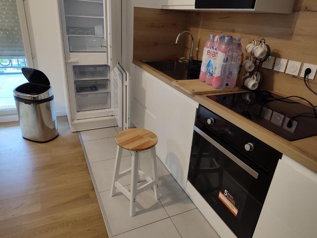 Chambre Privee Dans Un Nouvel Appartement Partage Pres De Paris Avec Parking Gratuit Chevilly-Larue Exteriér fotografie